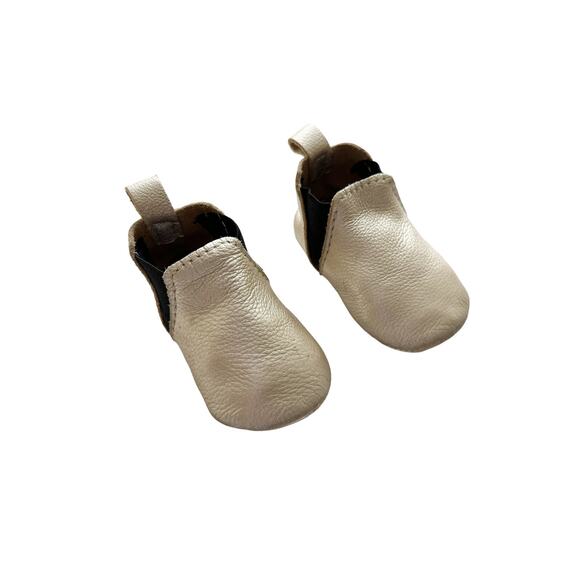 Freshly Picked Gold Mini Soles Chelsea Boots Size 3 - Picture 1 of 6